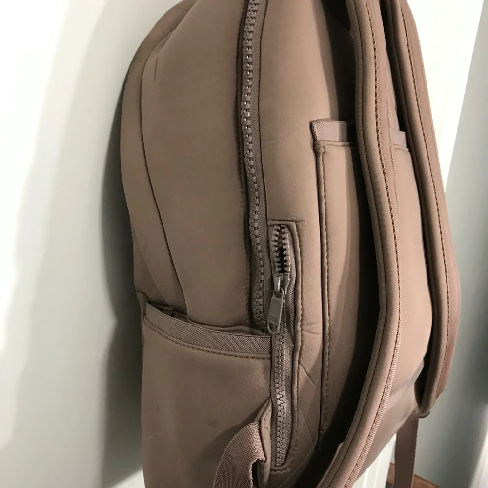 Dagne Dover Dakota Neoprene Men's Backpack - Taupe NWOT